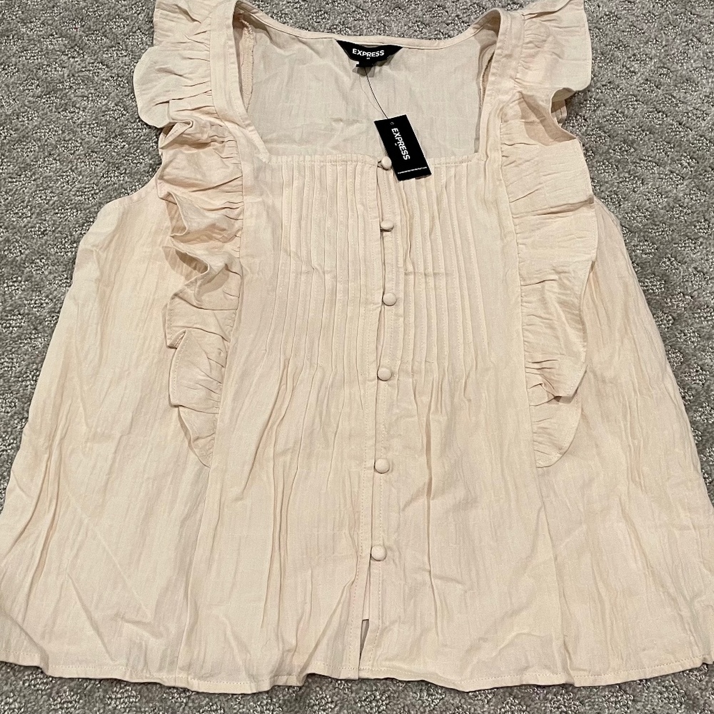 Sleeveless Express top